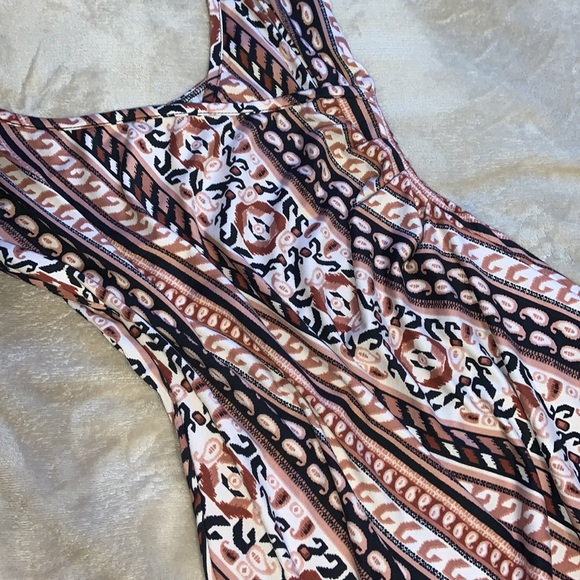 Asymmetrical dress size M - Picture 4 of 7